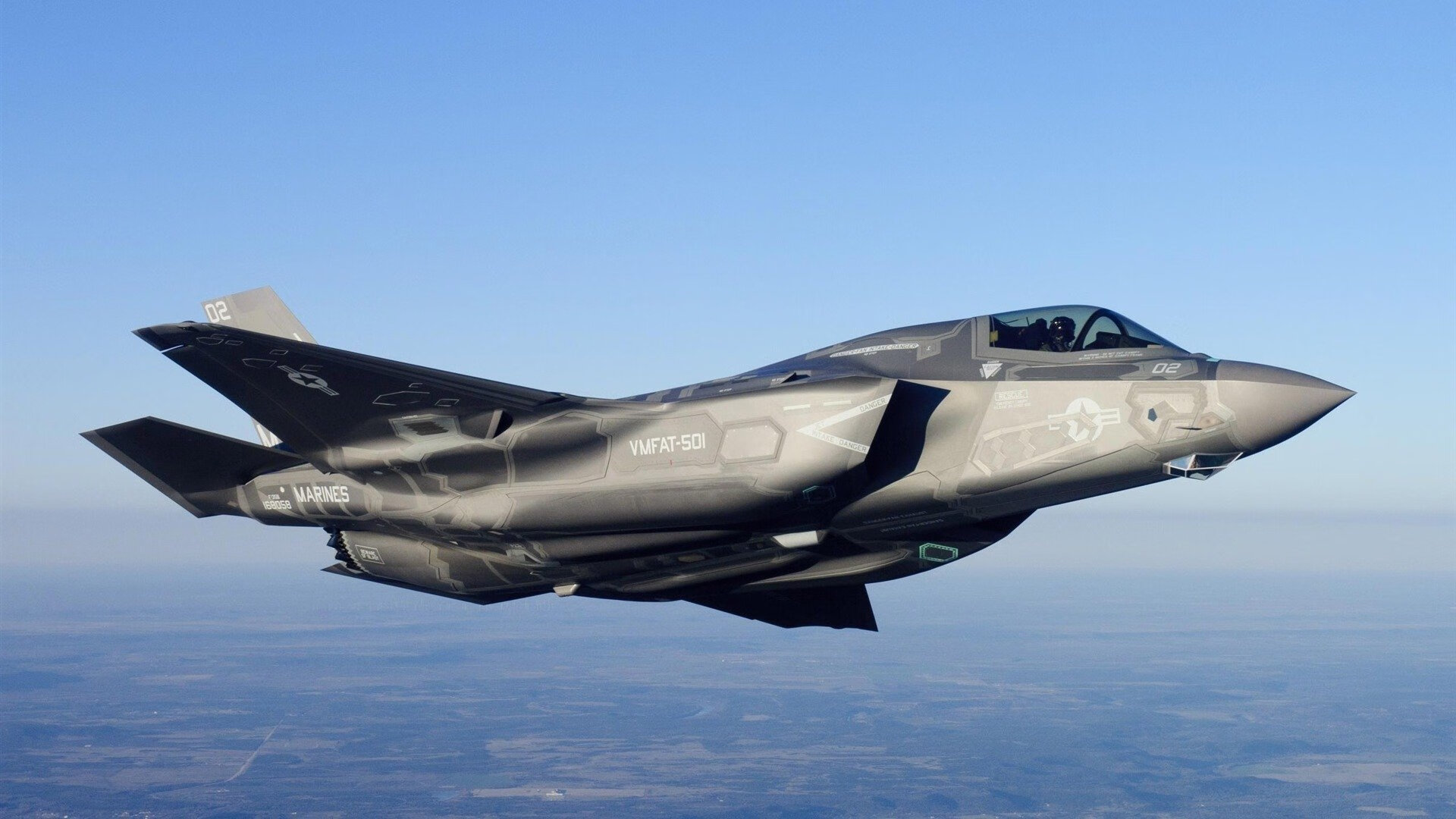 “青少年足球大赛精彩纷呈,众多新星脱颖而出”,青少年足球比赛规则